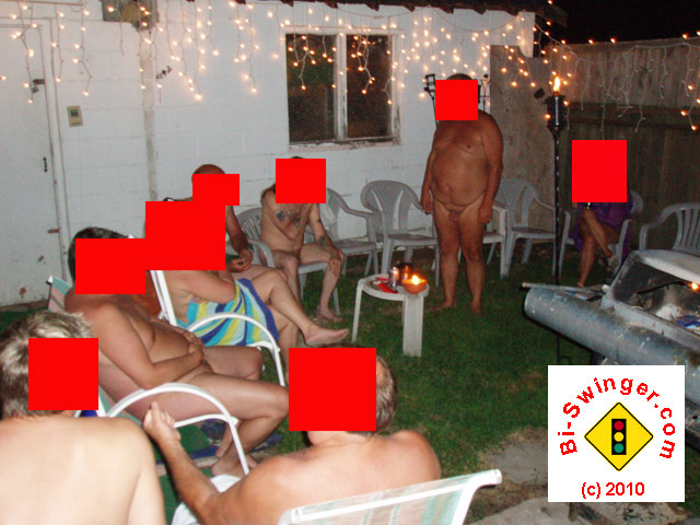 Bi-swinger, on-premise, group sex in London Ontario Bi-swinger, on-premise, group sex in London Ontario